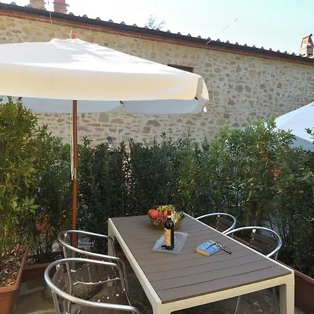 Castellare In Chianti شقة غايولي إن كيانتي
