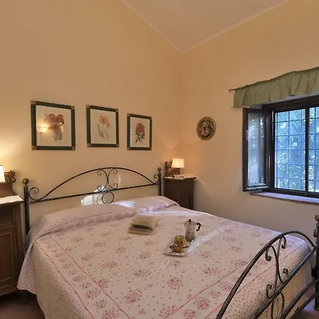 Castellare In Chianti * غايولي إن كيانتي