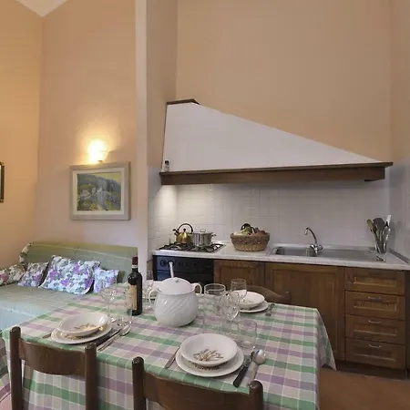 Castellare In Chianti شقة