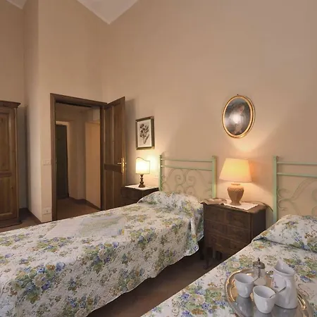 Castellare In Chianti شقة